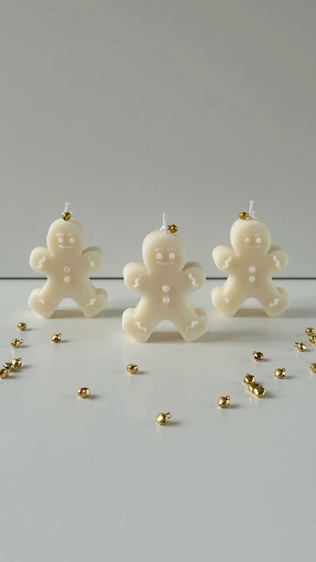 Gingerbread Man Candles