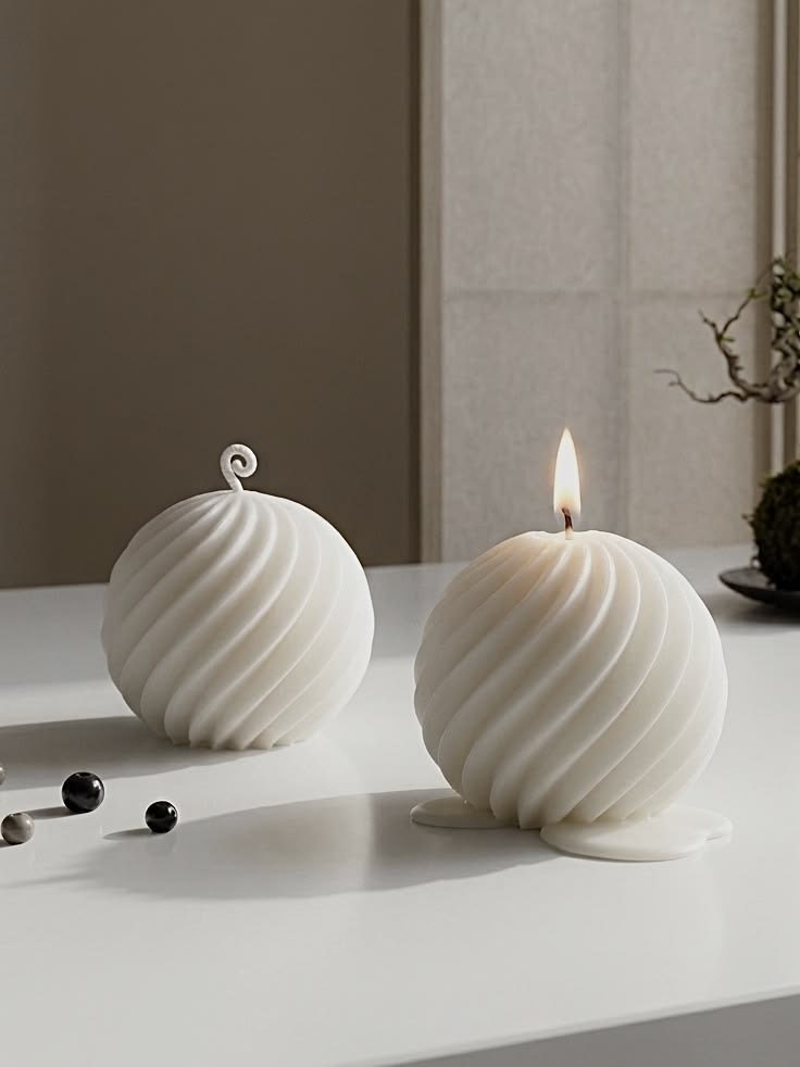 Spiral Sphere Candle — A softly twisted sphere with quiet movement.
