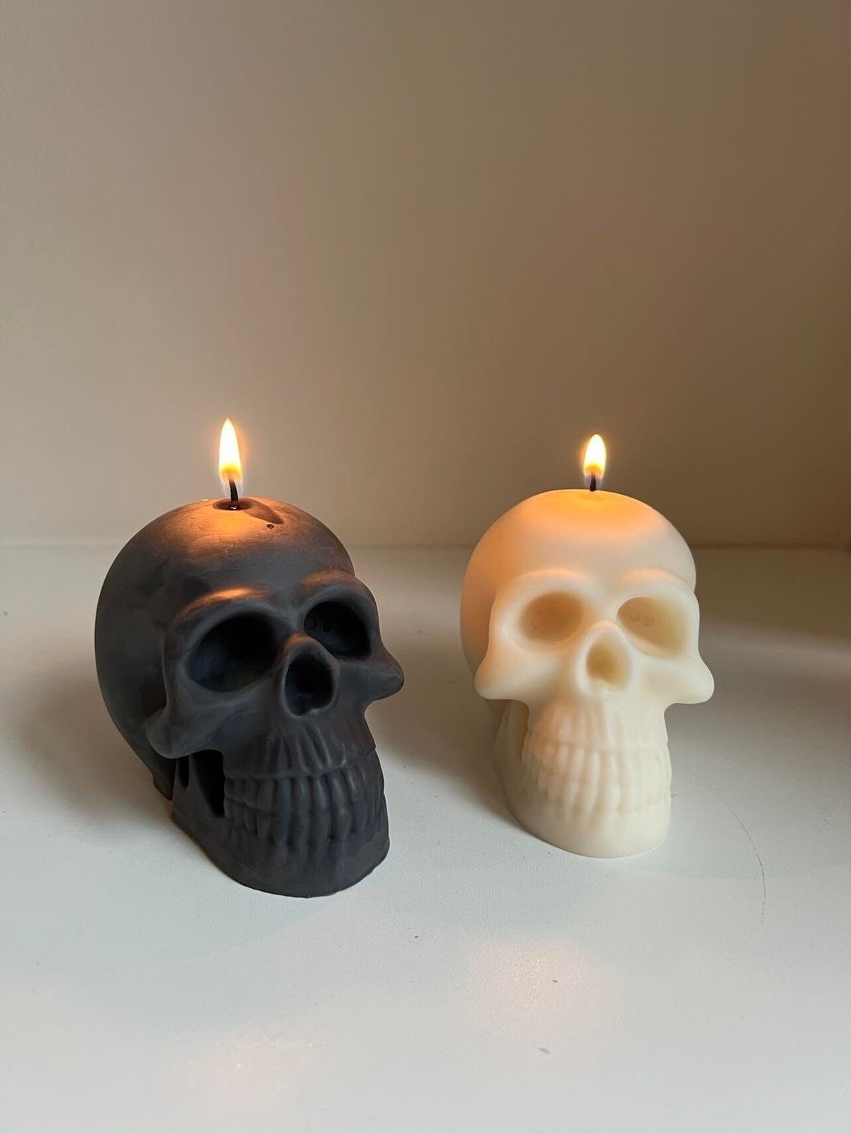 Skull Duo Candles